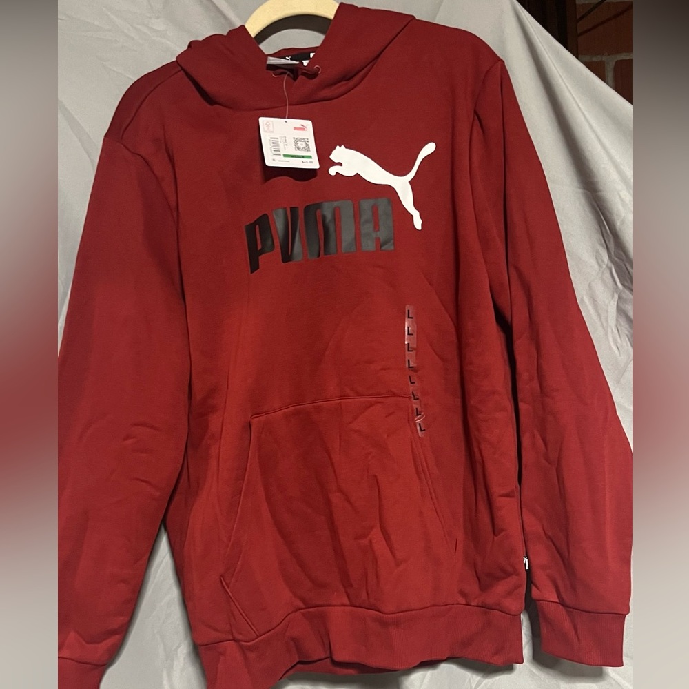 NWT Mens Puma hoodie